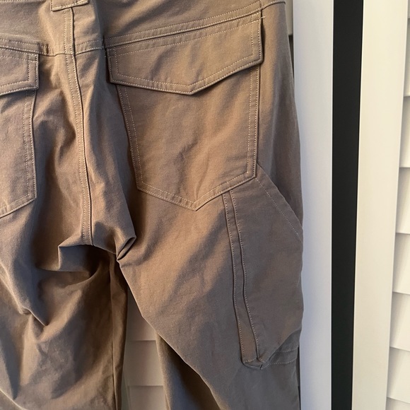 Kuhl Outdoor Cargo Hiking Pants Stretch Army Green RN# 108846 Women's Size 8 Reg - Picture 6 of 8